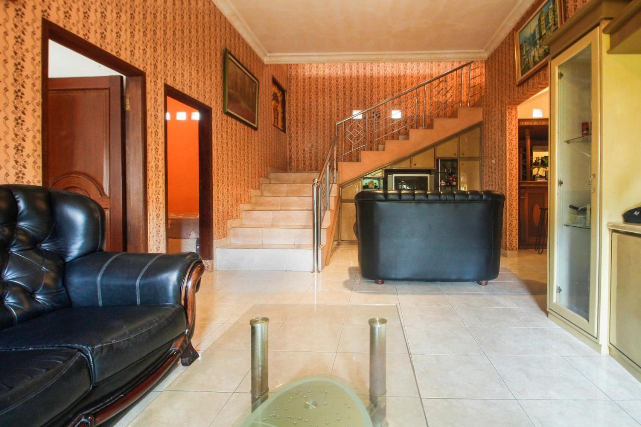 Spot On 91620 Skypiea Guest House Tasikmalaya Dış mekan fotoğraf