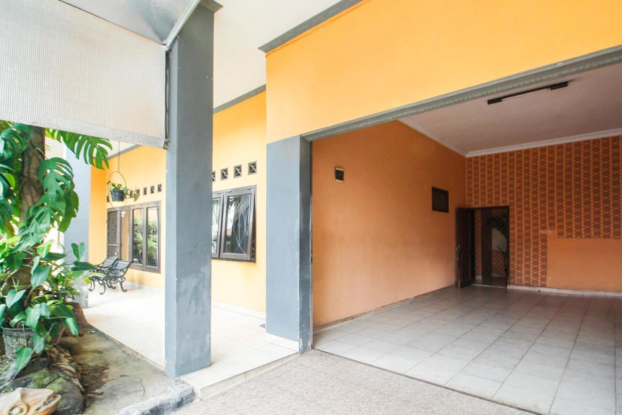 Spot On 91620 Skypiea Guest House Tasikmalaya Dış mekan fotoğraf
