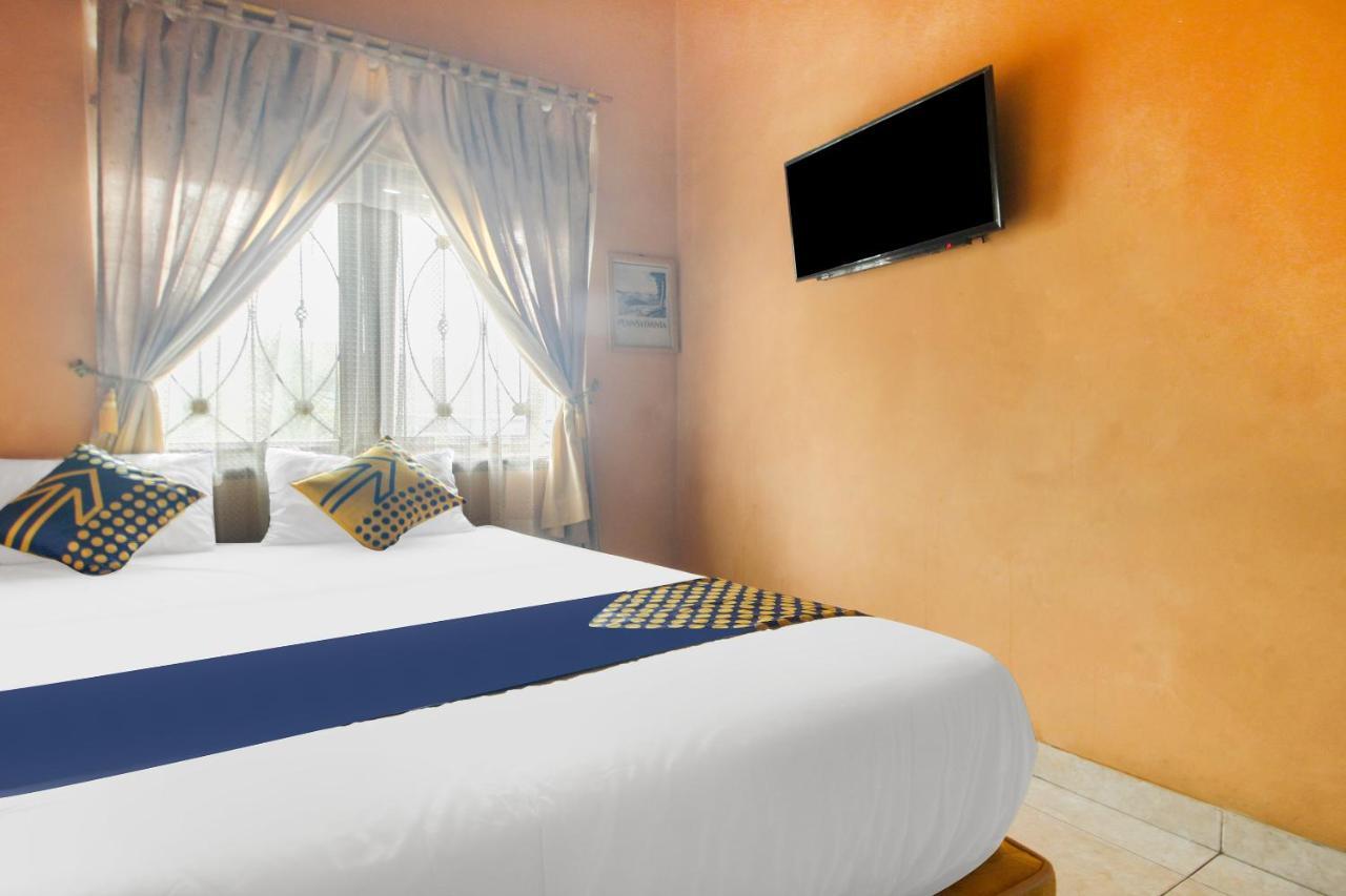 Spot On 91620 Skypiea Guest House Tasikmalaya Dış mekan fotoğraf