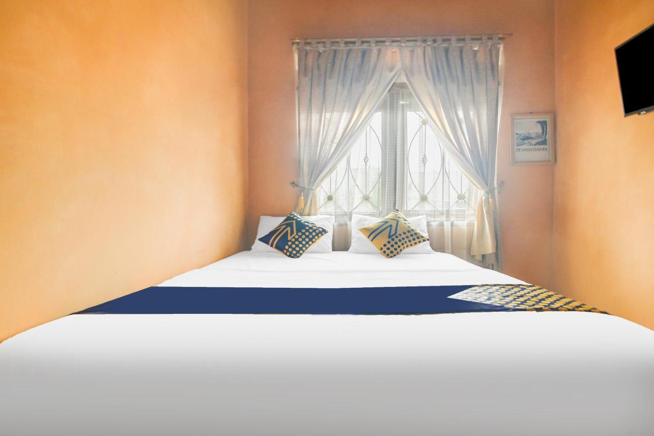Spot On 91620 Skypiea Guest House Tasikmalaya Dış mekan fotoğraf